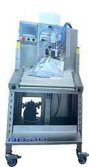 Liquid bottling equipment at Bag-in-Box BB30-1